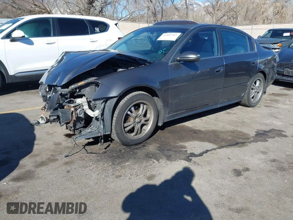2006 Nissan Altima 3.5 SE with VIN 1N4BL11D46N301024, listed as a IAAI auction lot 41885365 with 206,539 mi miles. Bid and sale history available at carsss.com. Image 18.