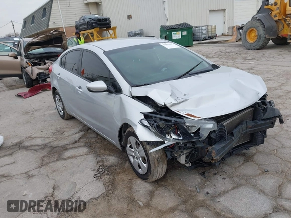 2015 Kia Forte LX with VIN KNAFK4A69F5437163, listed as a IAAI auction lot 42014912 with 220,953 mi miles and . Bid and sale history available at carsss.com. Image 1.