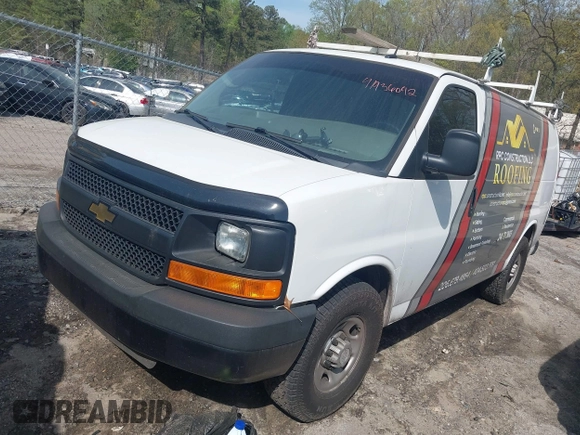 2014 Chevrolet Express Cargo Van with VIN 1GCWGFCA8E1199409, listed as a IAAI auction lot 41936092 with 304,367 mi miles. Bid and sale history available at carsss.com. Image 17.