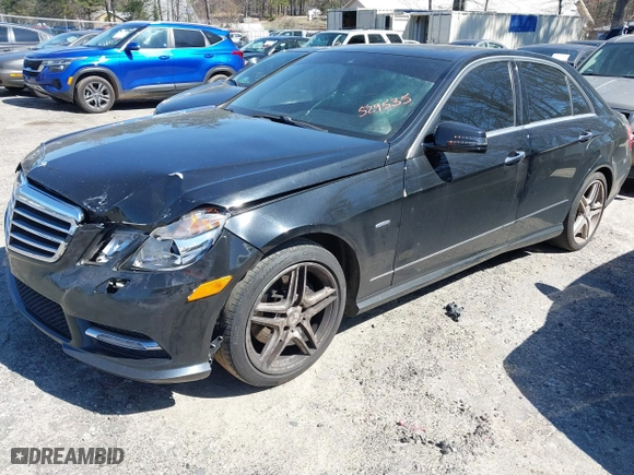 2012 Mercedes-Benz E-Class E 350 Luxury with VIN WDDHF5KB6CA529535, listed as a IAAI auction lot 41821183 with 140,820 mi miles. Bid and sale history available at carsss.com. Image 17.
