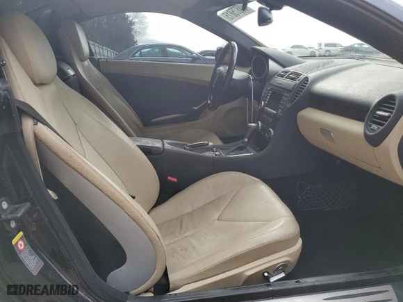 2006 Mercedes-Benz SLK-Class 3.5L with VIN WDBWK56F26F083318, listed as a Copart auction lot 88875815 with 139,003 mi miles and Salvage Title. Bid and sale history available at carsss.com. Image 10.