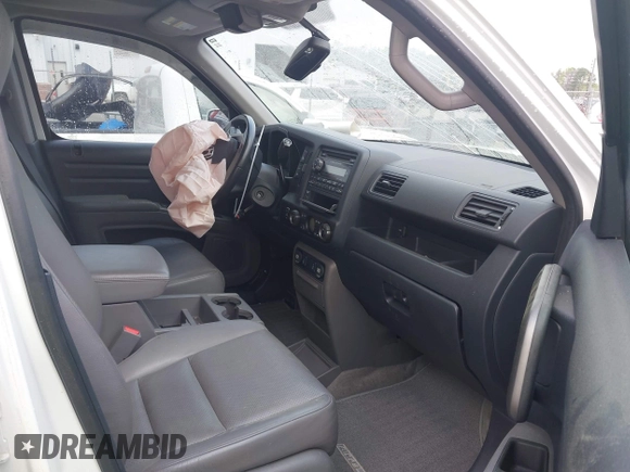 2014 Honda Ridgeline RTL with VIN 5FPYK1F58EB011186, listed as a IAAI auction lot 41903178 with 113,364 mi miles. Bid and sale history available at carsss.com. Image 5.