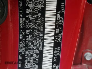 2020 Lexus ES 300h z VIN 58AD21B16LU010699, wystawiony jako Copart lot #56871475 z przebiegiem Nie podano mil oraz Szkoda całkowita • Salvage title. Historia ofert i sprzedaży dostępna na DreamBid. Obrazek 13.