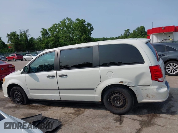 2011 Dodge Grand Caravan z VIN 2D4JN1AG3BR789019, wystawiony jako IAAI lot #42391737 z przebiegiem 128 136 mil mil oraz . Historia ofert i sprzedaży dostępna na DreamBid. Obrazek 14.