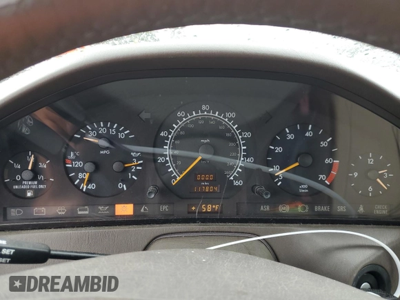 1996 Mercedes-Benz SL 500 z VIN WDBFA67FXTF133854, wystawiony jako Copart lot #48659595 z przebiegiem 117 804 mil mil oraz Szkoda całkowita • Salvage title. Historia ofert i sprzedaży dostępna na DreamBid. Obrazek 9.