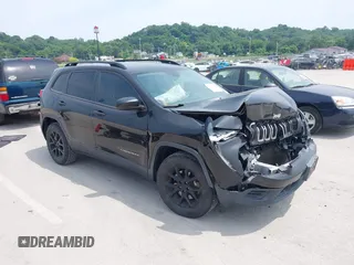 2016 Jeep Cherokee Sport z VIN 1C4PJMABXGW215086, wystawiony jako IAAI lot #42488844 z przebiegiem 134 162 mil mil oraz . Historia ofert i sprzedaży dostępna na DreamBid. Obrazek 1.