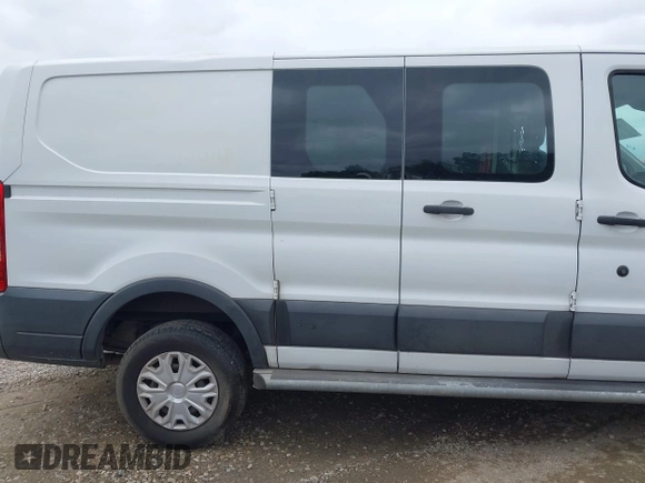 2016 Ford Transit Cargo с VIN 1FTYR1ZM5GKA58477, выставлен на аукционе IAAI как лот 41829410 с пробегом 186 669 миль миль и . История ставок и продаж доступна на DreamBid. Изображение 17.