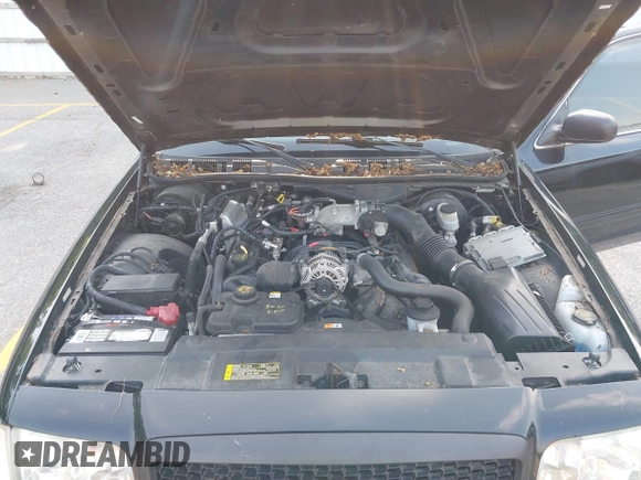 2011 Ford Police Interceptor with VIN 2FABP7BV3BX175570, listed as a IAAI auction lot 42693137 with Not provided miles and . Bid and sale history available at DreamBid. Image 10.