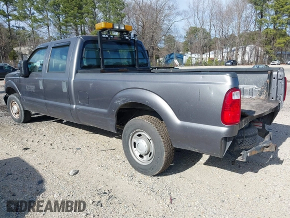 2013 Ford F-250 XL with VIN 1FT7W2A61DEA81188, listed as a IAAI auction lot 41742323 with 5 mi miles and . Bid and sale history available at DreamBid. Image 3.