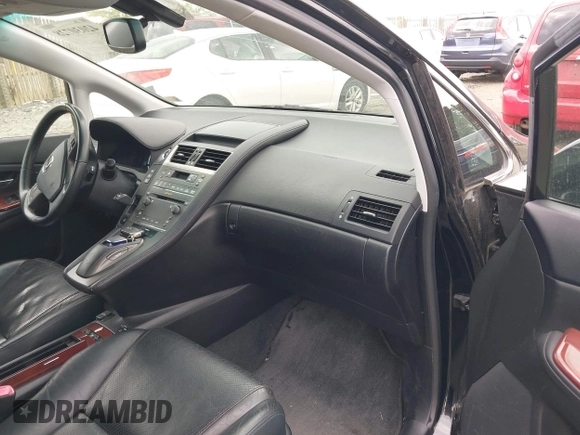 2010 Lexus HS with VIN JTHBB1BA2A2009222, listed as a IAAI auction lot 42030728 with 104,048 mi miles. Bid and sale history available at carsss.com. Image 5.