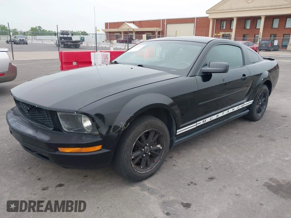 2008 Ford Mustang Deluxe with VIN 1ZVHT80N785208683, listed as a IAAI auction lot 42120817 with 144,300 mi miles. Bid and sale history available at carsss.com. Image 2.