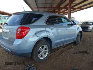 2015 Chevrolet Equinox LS with VIN 2GNALAEK8F6121846, listed as a IAAI auction lot 41896597 with 109,237 mi miles. Bid and sale history available at carsss.com. Image 4.