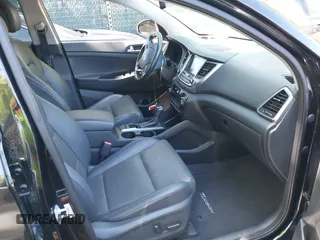 2016 Hyundai Tucson Limited with VIN KM8J33A28GU259038, listed as a IAAI auction lot 42200578 with 109,109 mi miles. Bid and sale history available at carsss.com. Image 5.