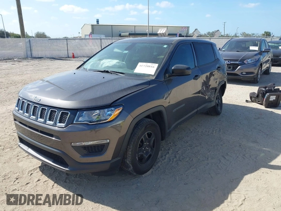 2018 Jeep Compass Sport with VIN 3C4NJCAB9JT133381, listed as a IAAI auction lot 41720816 with 26,584 mi miles. Bid and sale history available at carsss.com. Image 2.