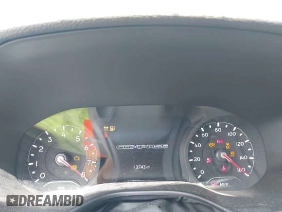 2022 Jeep Compass Latitude z VIN 3C4NJCBB7NT189257, wystawiony jako IAAI lot #42250218 z przebiegiem 13 743 mil mil oraz . Historia ofert i sprzedaży dostępna na DreamBid. Obrazek 7.