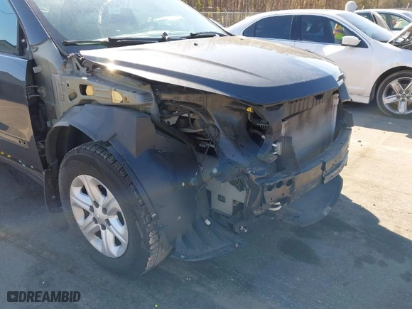 2017 Chevrolet Traverse LS with VIN 1GNKRFED9HJ252517, listed as a IAAI auction lot 41876709 with 62,241 mi miles. Bid and sale history available at carsss.com. Image 18.