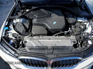 2024 BMW 3 Series 330i xDrive with VIN 3MW89FF07R8E23225, listed as a Copart auction lot 47425445 with 0 mi miles and Salvage Title. Bid and sale history available at carsss.com. Image 11.