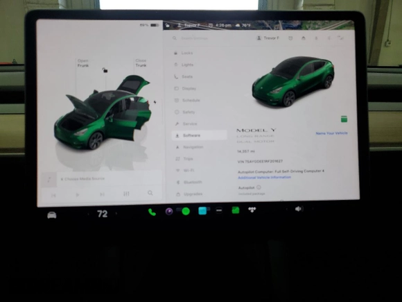 2024 Tesla Model Y Long Range с VIN 7SAYGDEE1RF201627, выставлен на аукционе Copart как лот 60631195 с пробегом 14 356 миль миль и Списание • Salvage title. История ставок и продаж доступна на DreamBid. Изображение 9.