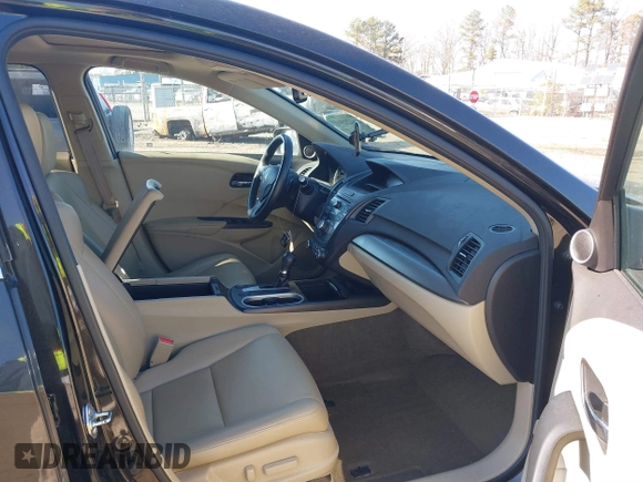2016 Acura RDX with VIN 5J8TB4H36GL011656, listed as a IAAI auction lot 41421569 with 128,005 mi miles. Bid and sale history available at carsss.com. Image 5.