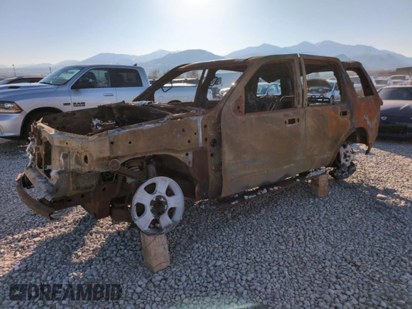 2002 Ford Explorer Limited z VIN 1FMDU75E72ZA23482, wystawiony jako Copart lot #42353845 z przebiegiem Nie podano mil oraz Nie do naprawy • Non repairable. Historia ofert i sprzedaży dostępna na DreamBid. Obrazek 1.