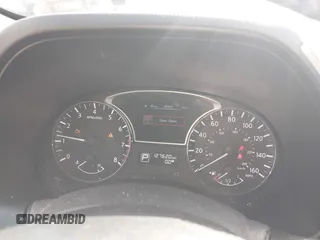 2014 Nissan Pathfinder SV with VIN 5N1AR2MM6EC703140, listed as a IAAI auction lot 42020415 with 127,620 mi miles. Bid and sale history available at carsss.com. Image 7.