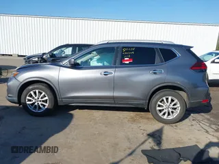 2019 Nissan Rogue SV with VIN KNMAT2MV8KP539960, listed as a IAAI auction lot 41768242 with 79,118 mi miles. Bid and sale history available at carsss.com. Image 14.