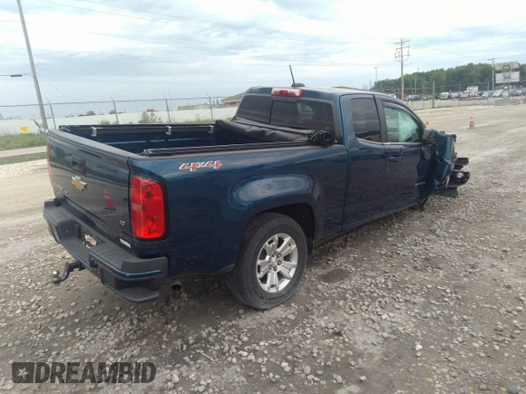 2019 Chevrolet Colorado 4WD LT with VIN 1GCHTCEN1K1345700, listed as a IAAI auction lot 39628771 with 57,622 mi miles. Bid and sale history available at carsss.com. Image 4.
