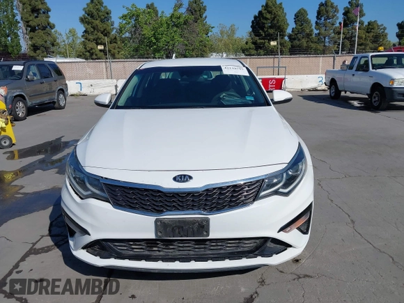 2019 Kia Optima LX with VIN 5XXGT4L33KG324175, listed as a IAAI auction lot 42139795 with 105,273 mi miles. Bid and sale history available at carsss.com. Image 12.