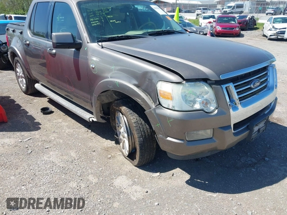 2007 Ford Explorer Sport Trac Limited z VIN 1FMEU53817UA03139, wystawiony jako IAAI lot #42030945 z przebiegiem 159 839 mil mil oraz . Historia ofert i sprzedaży dostępna na DreamBid. Obrazek 6.