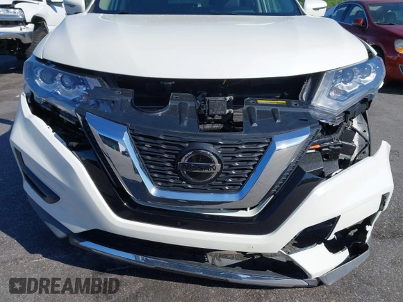 2020 Nissan Rogue SL with VIN 5N1AT2MT4LC793085, listed as a IAAI auction lot 41961095 with 61,774 mi miles. Bid and sale history available at carsss.com. Image 6.