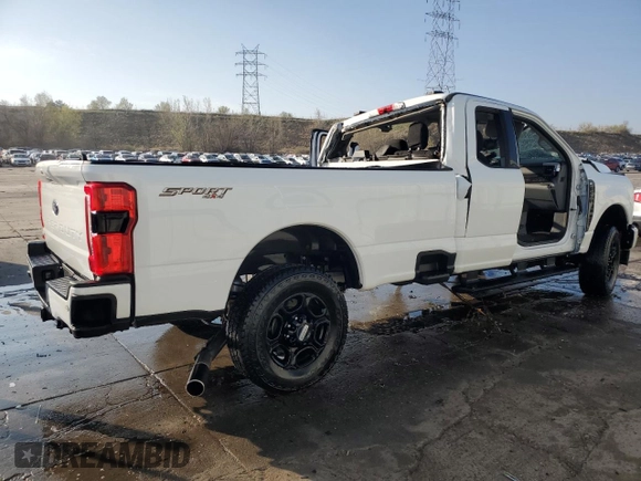 2024 Ford F-250 с VIN 1FT8X2BN6REC41371, выставлен на аукционе Copart как лот 54431135 с пробегом Не указан миль и На запчасти • Non repairable. История ставок и продаж доступна на DreamBid. Изображение 3.
