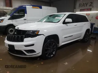 2020 Jeep Grand Cherokee Overland with VIN 1C4RJFCG2LC424556, listed as a Copart auction lot 44853875 with 34,115 mi miles and Salvage Title. Bid and sale history available at carsss.com. Image 1.