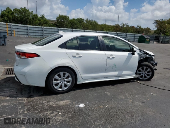 2020 Toyota Corolla LE with VIN JTDEPRAE6LJ079057, listed as a Copart auction lot 55429585 with 11,169 mi miles and Salvage Title. Bid and sale history available at DreamBid. Image 3.