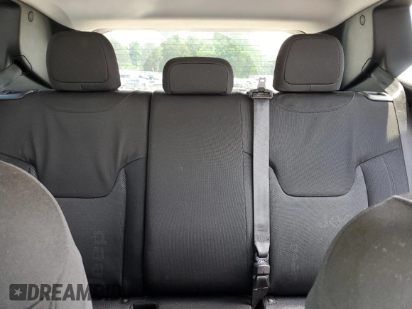2017 Jeep Renegade Latitude with VIN ZACCJABB7HPE45338, listed as a Copart auction lot 56951665 with 168,286 mi miles and Salvage title. Bid and sale history available at DreamBid. Image 10.