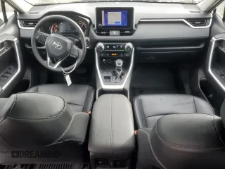 2023 Toyota RAV4 XLE Premium с VIN 2T3C1RFV0PW272264, выставлен на аукционе Copart как лот 50950395 с пробегом 25 080 миль миль и Списание • Salvage title. История ставок и продаж доступна на DreamBid. Изображение 8.