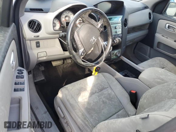 2011 Honda Pilot EX-L with VIN 5FNYF3H74BB044995, listed as a Copart auction lot 80555974 with Not Provided miles and Non Repairable. Bid and sale history available at DreamBid. Image 8.