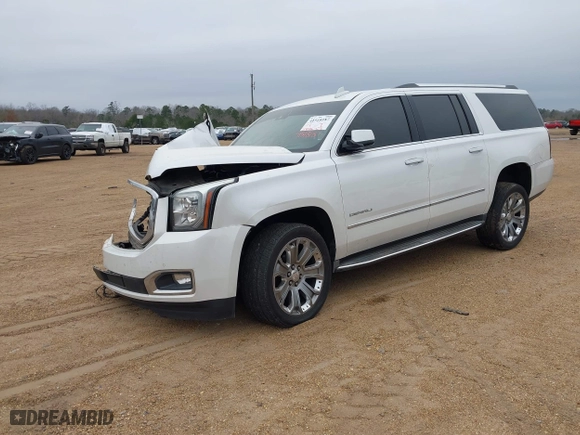 2016 GMC Yukon XL Denali with VIN 1GKS1HKJ8GR306576, listed as a IAAI auction lot 41518187 with 208,586 mi miles. Bid and sale history available at carsss.com. Image 2.