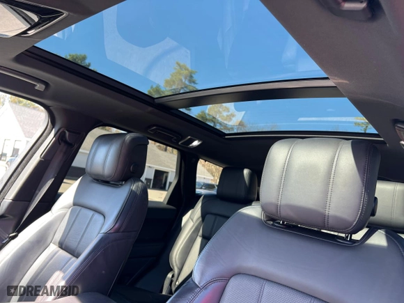 2019 Land Rover Range Rover Sport HSE with VIN SALWR2RV2KA840135, listed as a Copart auction lot 50076575 with 116,960 mi miles and Clean Title. Bid and sale history available at carsss.com. Image 9.
