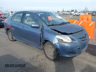2007 Toyota Yaris with VIN JTDBT923871054307, listed as a IAAI auction lot 40738698 with 207,437 mi miles. Bid and sale history available at carsss.com. Image 1.