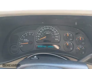 2003 Chevrolet Tahoe LS with VIN 1GNEC13Z03J145204, listed as a IAAI auction lot 41355337 with 245,498 mi miles. Bid and sale history available at carsss.com. Image 7.