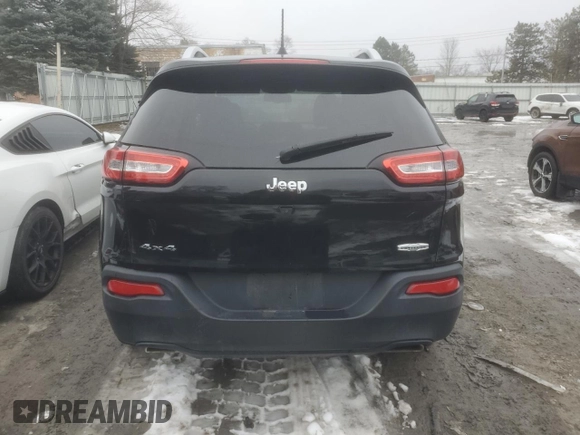 2016 Jeep Cherokee Altitude with VIN 1C4PJMCS9GW105899, listed as a Copart auction lot 85322514 with 158,981 mi miles and Clean title. Bid and sale history available at DreamBid. Image 6.