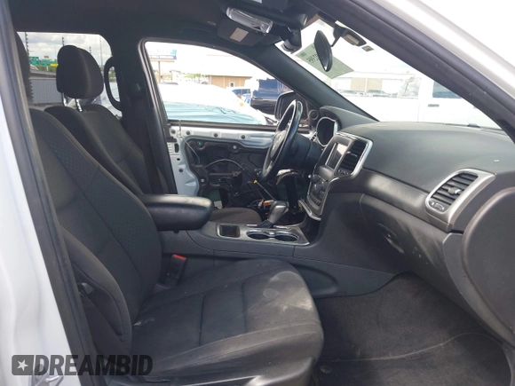 2018 Jeep Grand Cherokee Altitude with VIN 1C4RJEAGXJC171254, listed as a IAAI auction lot 42192395 with 210,890 mi miles and . Bid and sale history available at DreamBid. Image 5.
