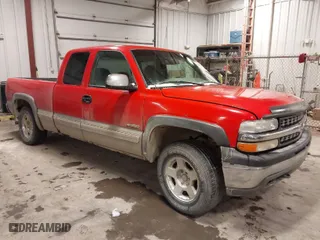 1999 Chevrolet Silverado 1500 LT with VIN 1GCEK19T0XE223896, listed as a IAAI auction lot 41567113 with 0 mi miles. Bid and sale history available at carsss.com. Image 1.