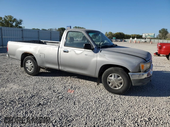 1993 Toyota T100 DX with VIN JT4VD10A9P0013784, listed as a Copart auction lot 76407064 with 307,925 mi miles and Clean Title. Bid and sale history available at DreamBid. Image 4.
