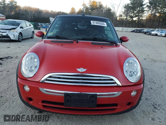 2006 MINI Convertible with VIN WMWRF335X6TG14530, listed as a Copart auction lot 87468504 with 93,875 mi miles and Clean title. Bid and sale history available at DreamBid. Image 5.