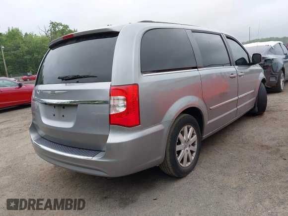 2014 Chrysler Town & Country Touring with VIN 2C4RC1BG5ER280297, listed as a IAAI auction lot 42189192 with 123,864 mi miles. Bid and sale history available at carsss.com. Image 4.
