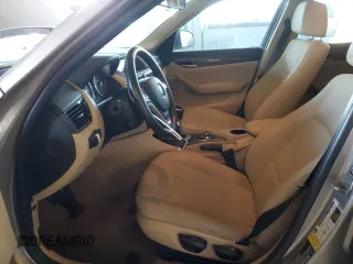 2013 BMW X1 28i with VIN WBAVM1C53DVW42208, listed as a Copart auction lot 47600085 with 230,984 mi miles and Clean Title. Bid and sale history available at carsss.com. Image 7.