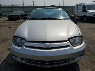 2004 Chevrolet Cavalier z VIN 1G1JC12F747291783, wystawiony jako Copart lot #59268375 z przebiegiem 82 558 mil mil oraz Czysty tytuł • Clean title. Historia ofert i sprzedaży dostępna na DreamBid. Obrazek 5.