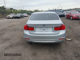 2015 BMW 3 Series 320i xDrive с VIN WBA3C3G55FNS73435, выставлен на аукционе IAAI как лот 42133912 с пробегом 111 663 миль миль и . История ставок и продаж доступна на DreamBid. Изображение 16.