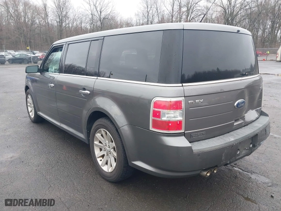 2010 Ford Flex SEL with VIN 2FMGK5CC3ABA25076, listed as a IAAI auction lot 41912636 with 199,070 mi miles. Bid and sale history available at carsss.com. Image 3.